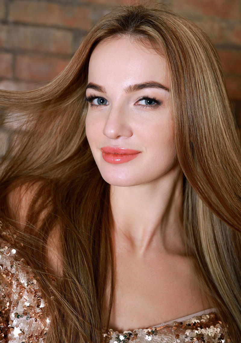 Любовь, 24 года, 2 размер груди